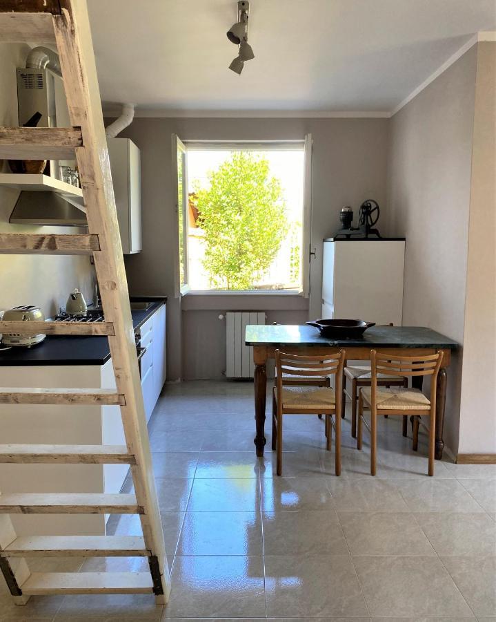 Casa Del Custode: Renovated Flat With Garden In A Villa Near The Lake 스트레사 외부 사진