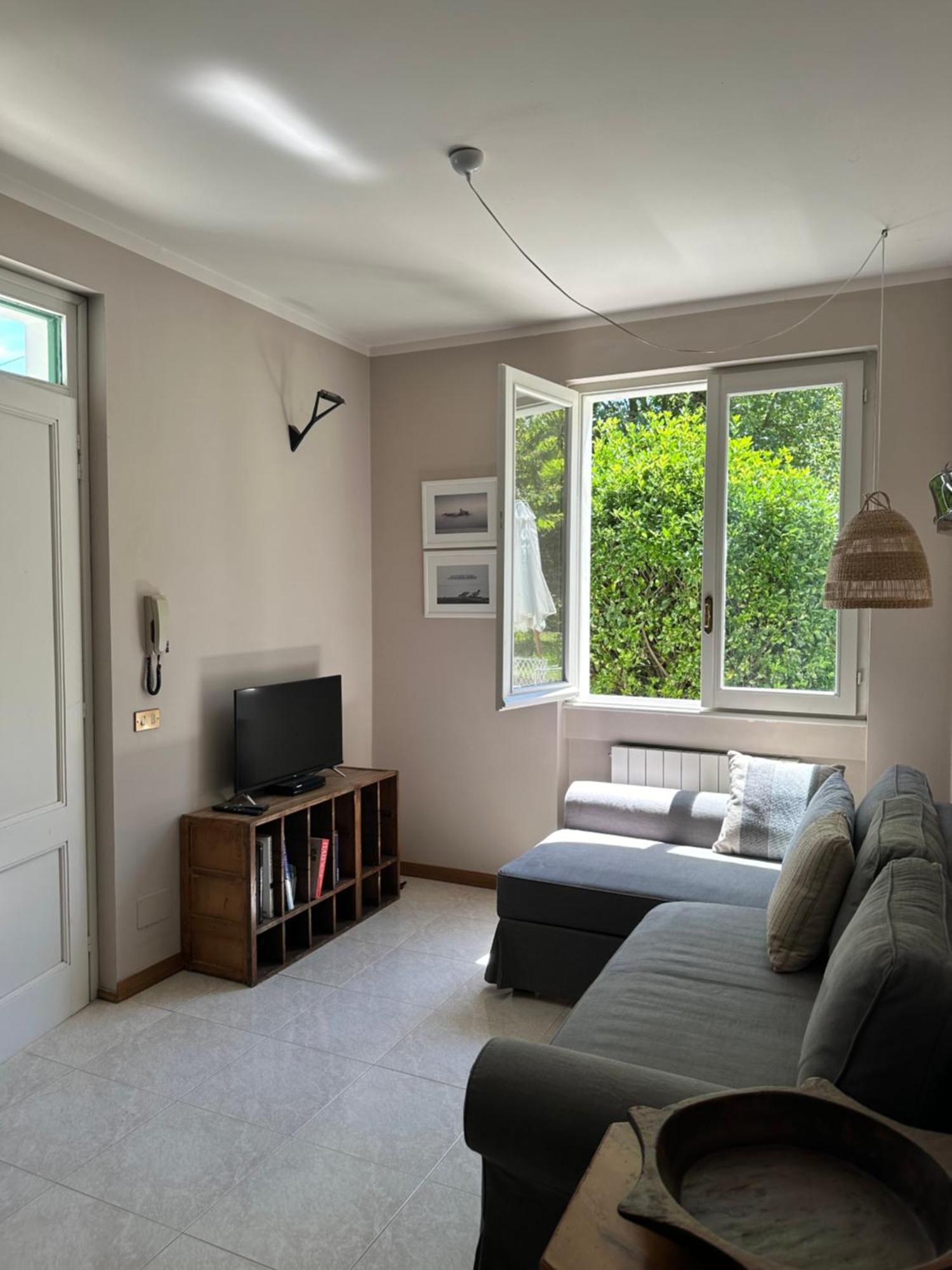 Casa Del Custode: Renovated Flat With Garden In A Villa Near The Lake 스트레사 외부 사진